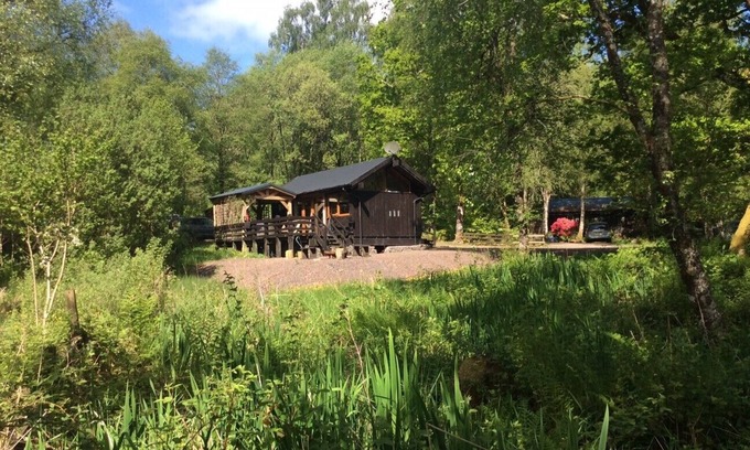 Taynuilt Cabin | Seil Cabin - charming cabin with stunning loch views and hot tub.