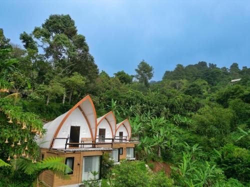 Pancawati Other | Selayang Olivehill - Kemewahan Glamping di Hutan