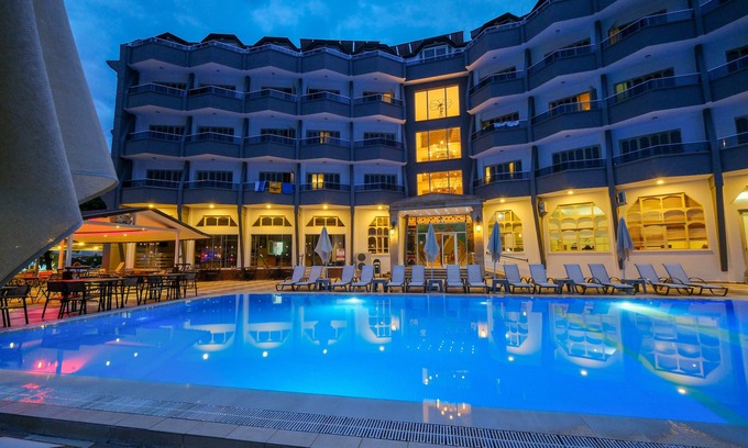 Icmeler City Center Hotel | Selen Hotel Icmeler