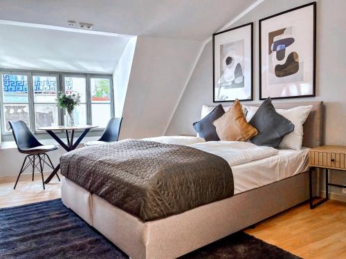 Ottakring Apartment | Self Check In Rooms I 4 Min to U3 Ottakring I Fast Wifi