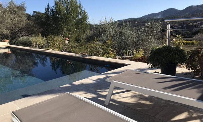Le Thoronet Apartment | Self-contained studio with swimming pool between the sea, the Gorges du Verdon and the lakes