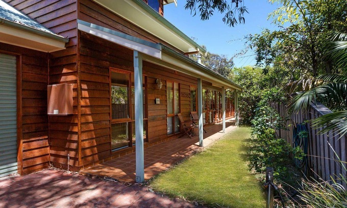 Hawks Nest House | Semaphore Beach House