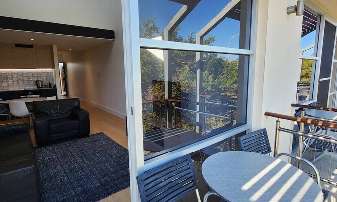 Semaphore Apartment | Semaphore Blue Apartments