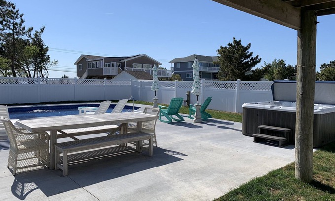 Sandbridge House | Semi-Oceanfront/Hot Tub/Private Pool/Pet OK/sleeps 12/ great views of beach/bay