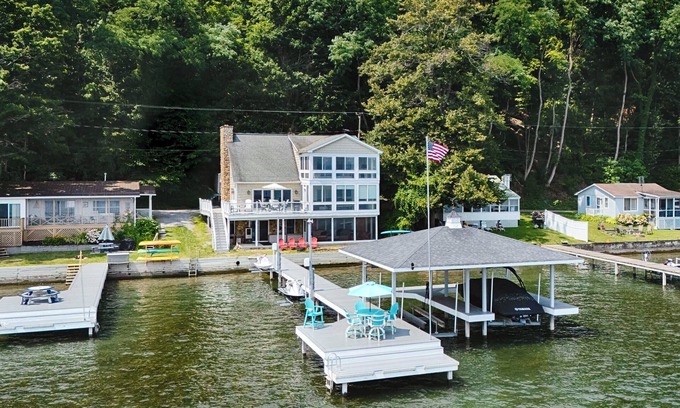 Town of Torrey House | Seneca Memories: Luxury Lakeside Home on Seneca Lake!