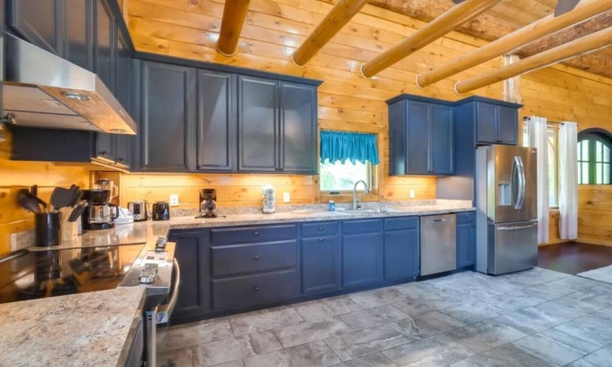 Gatlinburg Cabin | Sensational Views - Panoramic Views