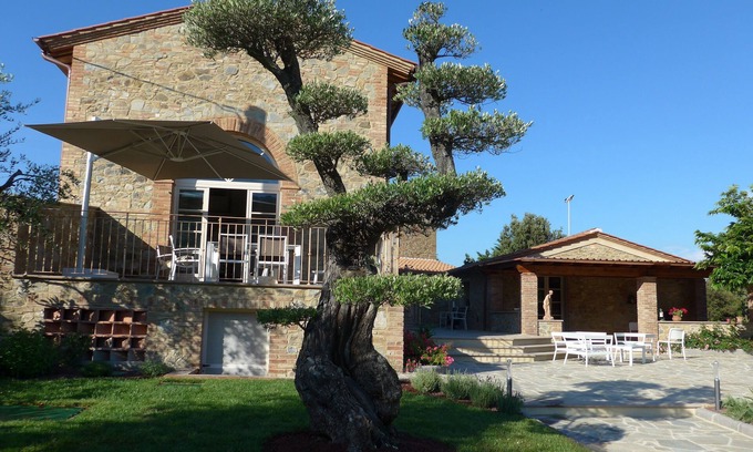 Chianni House | Sensationall tuscan property with uptown furnishing