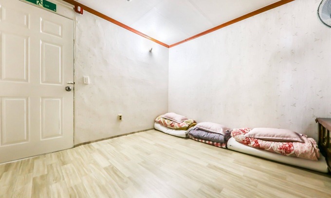 Seosan Hotel | Seosan Emperor Motel