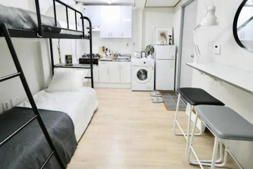 Pil-dong Apartment | Seoul Central Namsan Studio 2Beds #102