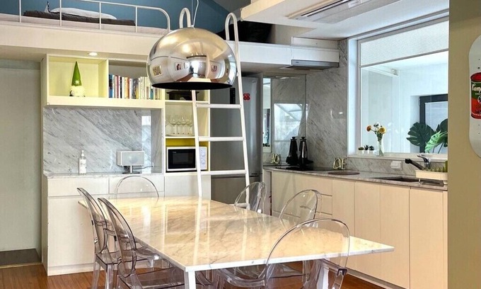 Namdaemun House | @Seoul Station, White Modern House 'N2'