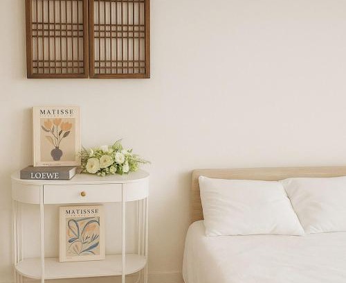 Cheongpa-dong Apartment | Seoyooni Stay 4-Min Walk to Seoul Station, Up to 4 Guests, N Seoul Tower, Gwanghwamun, Gwangjang Market