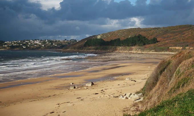 Lannion Villa | SEPTEMBER PROMOTION, near Beg Léguer beach