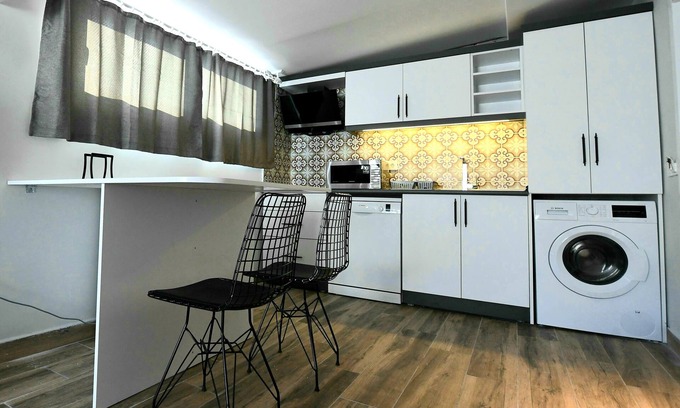 Altnkum Mahallesi Condo | Sera Homes