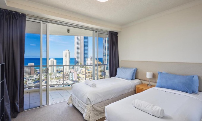 Surfers Paradise Apartment | Serain Residences on Ferny Avenue