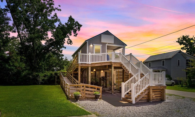Oriental House | Serendipity Cottage II - Only Steps from Oriental Harbor