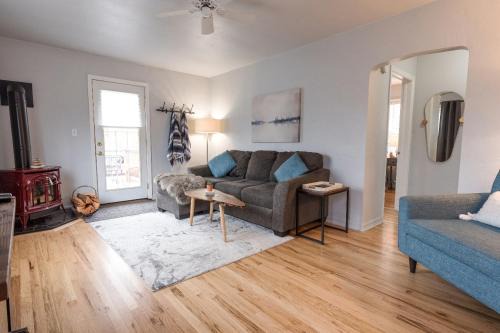 Joseph House | Serendipity Cottage