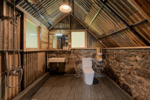 Kamburugamuwa Hotel | Serendipity Mirissa