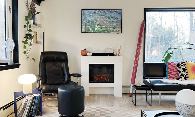 Thompson Ridge House | Serene and modern Woodland Retreat, Hudson Valley & Catskills