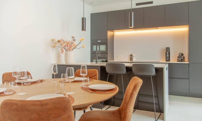 University District Apartment | Serene Apartment in the Heart of Antwerp