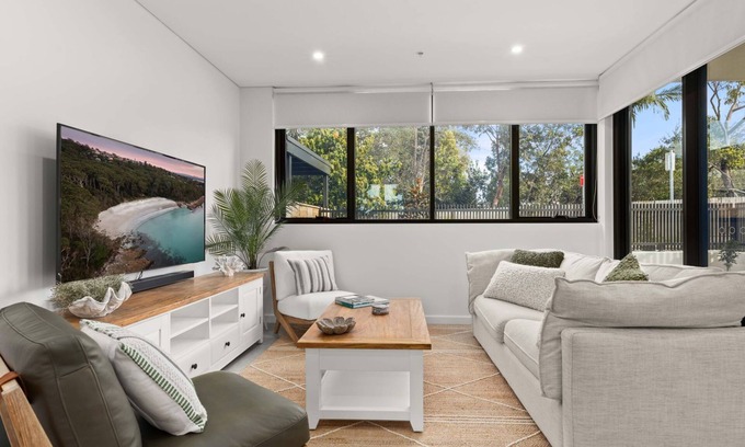 Huskisson Apartment | Serene by Experience Jervis Bay