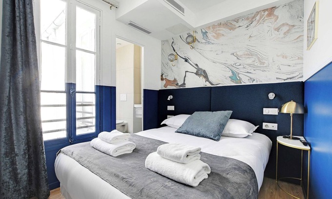 18th Arrondissement Apartment | Serene Cocoon near Montmartre