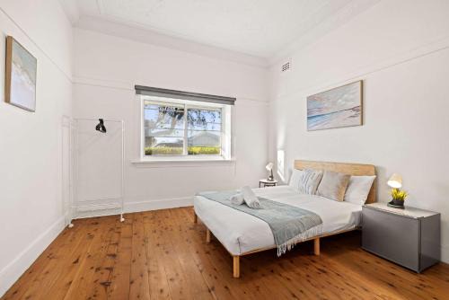 Sydney House | Serene Double Room - Cozy hideaway in South Hurstville - Shared Bathroom
