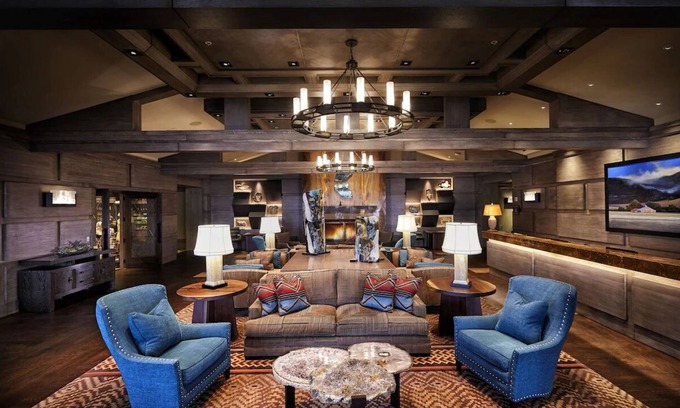 Flagstaff Hotel | Serene Forest Retreat w/Private Nature Trail and Gourmet Dining