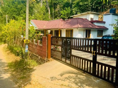 Vaduvanchal House | Serene Inn