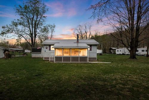 Points House | Serene Riverfront Cabin Haven near South Branch Potomac River in West Virginia