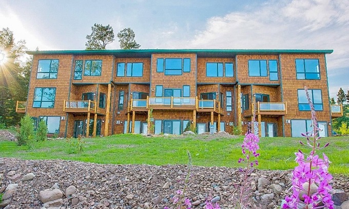 Tofte House | Serene Superior Stay on the North Shore of Lake Superior!
