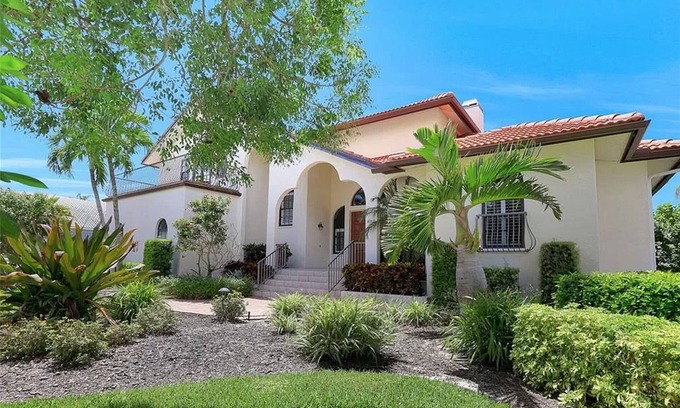 Marco Island House | Serene Waterfront Home, walk to TigerTail Beach, Pet Friendly, EV Charger