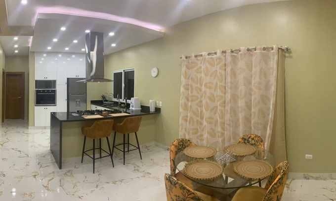 La Ceiba Condo | Serenite place to enjoy life with family near beaches
