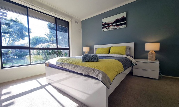 Kings Park House | Serenity and convenience home in Kings park