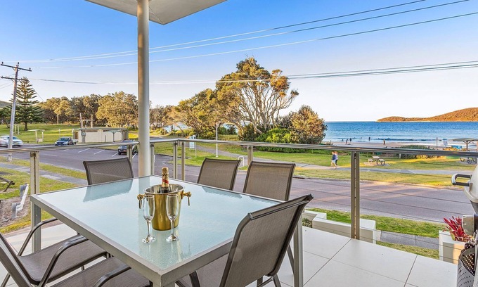 Fingal Bay House | serenity at Fingal Bay 1