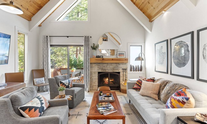 Incline Village Condo | Serenity Bungalow | Loft | A Frame | Fireplace