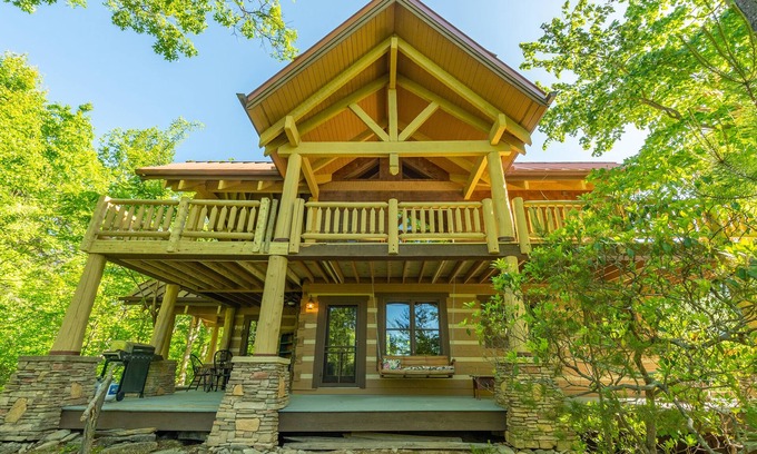 Old Fort Cabin | Serenity Cabin | Pet friendly, Hot Tub & Private Dock on Lake George