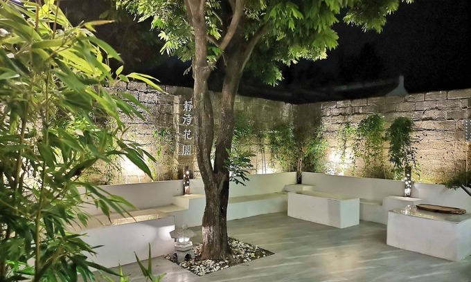 Jinping Qu House | Serenity Courtyard Hotel
