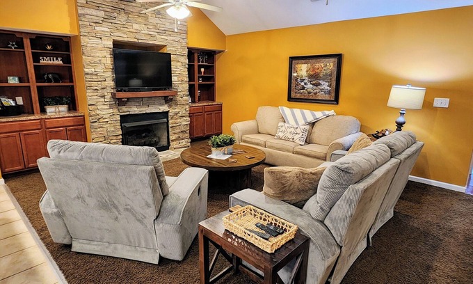 Pigeon Forge Cottage | Serenity Cove #327- Your Peaceful Retreat in the Heart of Pigeon Forge