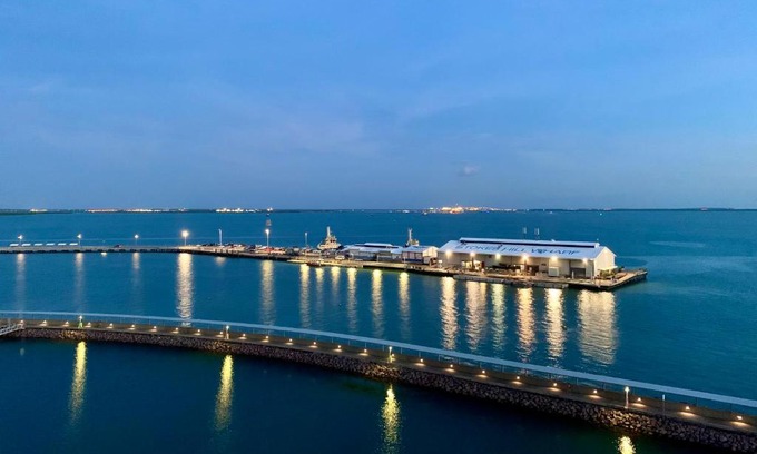 Darwin City Centre Apartment | Serenity Deja Blue - at Darwin Waterfront