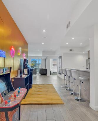 Los Angeles Apartment | Serenity Escapes Condos