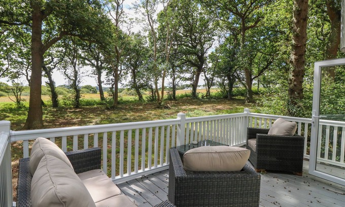 Cowes Cottage | Serenity