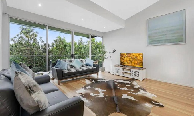Maleny Villa | Serenity in Central Maleny