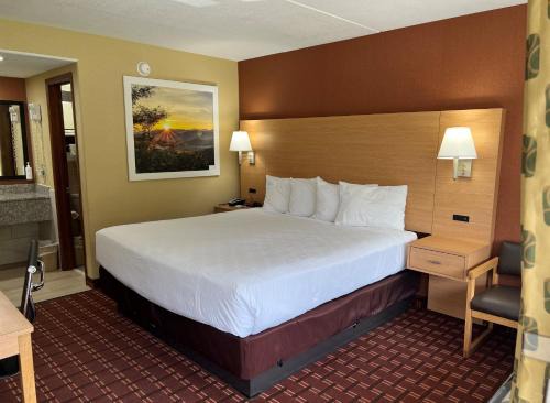 Sweetwater Hotel | Serenity Inn Sweetwater