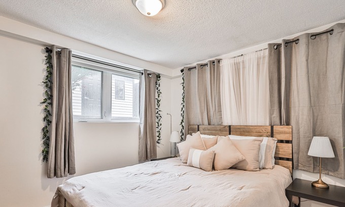 Nouveau-Rosemont Apartment | Serenity Montreal Metro Langelier 15 Minutes from Downtown