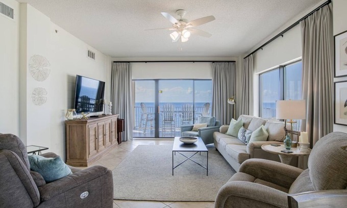 Orange Beach Condo | "Serenity Now" 🐟 A Pure Salt Property 🐟 Directly on the Beach!