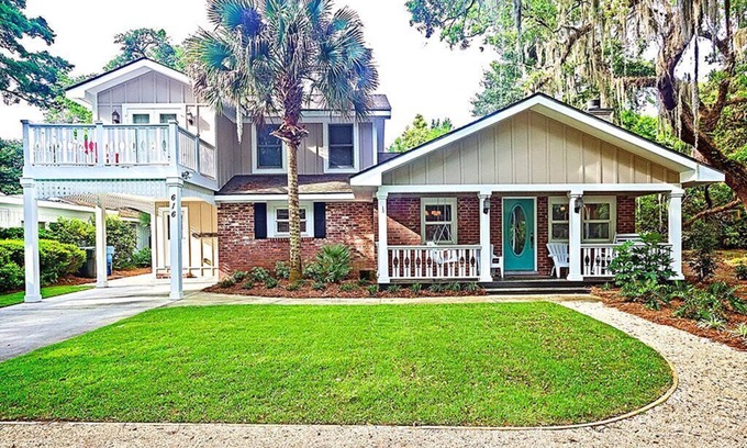 Saint Simons Island House | Serenity Now! This is the house you have been looking for with a HUGE porch!