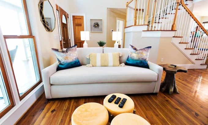 Ridgeway House | Serenity on Wateree w/ Private Dock + Sauna!