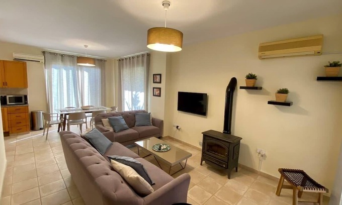Pervolia Villa | Serenity Villa Pervolia Larnaca