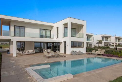 Softades Villa | Serenity Waves Villa 5