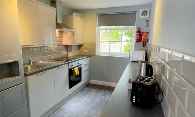Mumbles Apartment | Serviced 2 bed Apartment @Norton House in Mumbles